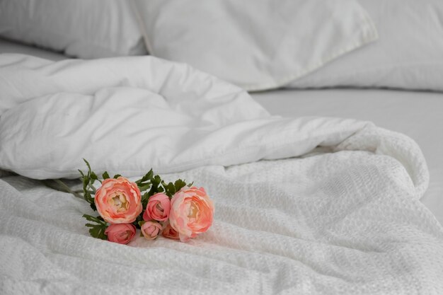 Jak wybrać idealne prześcieradło frotté z gumką do swojej sypialni?